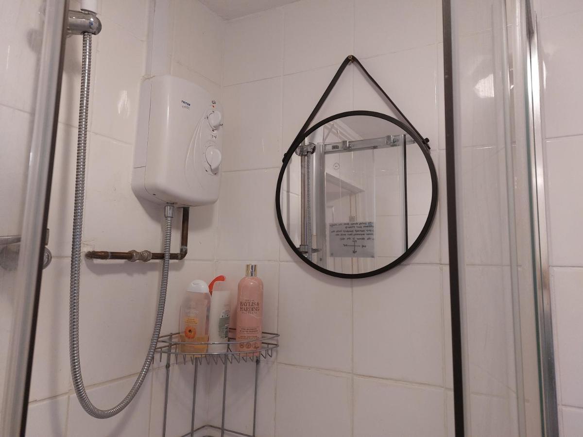 Dream Basildon Apartment Luaran gambar